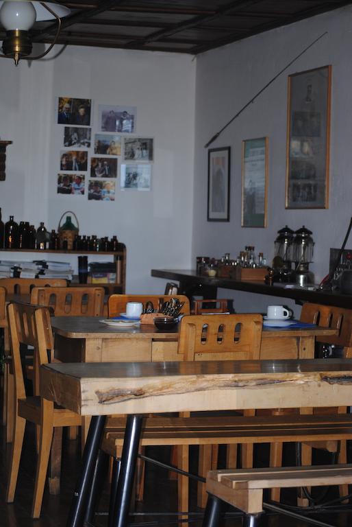 Hosteria De La Patagonia Chile Chico Exteriör bild