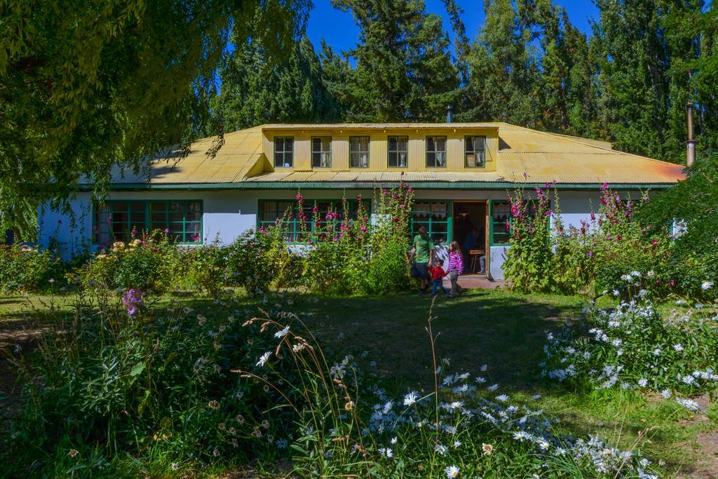 Hosteria De La Patagonia Chile Chico Exteriör bild